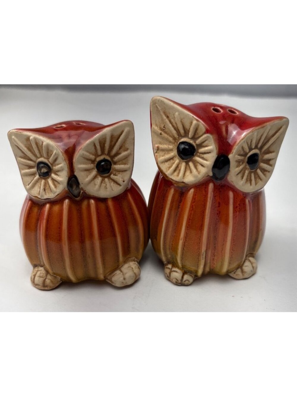 Cracker Barrel Owl Salt & Pepper Shaker Set Ceramic Autumn Tones
